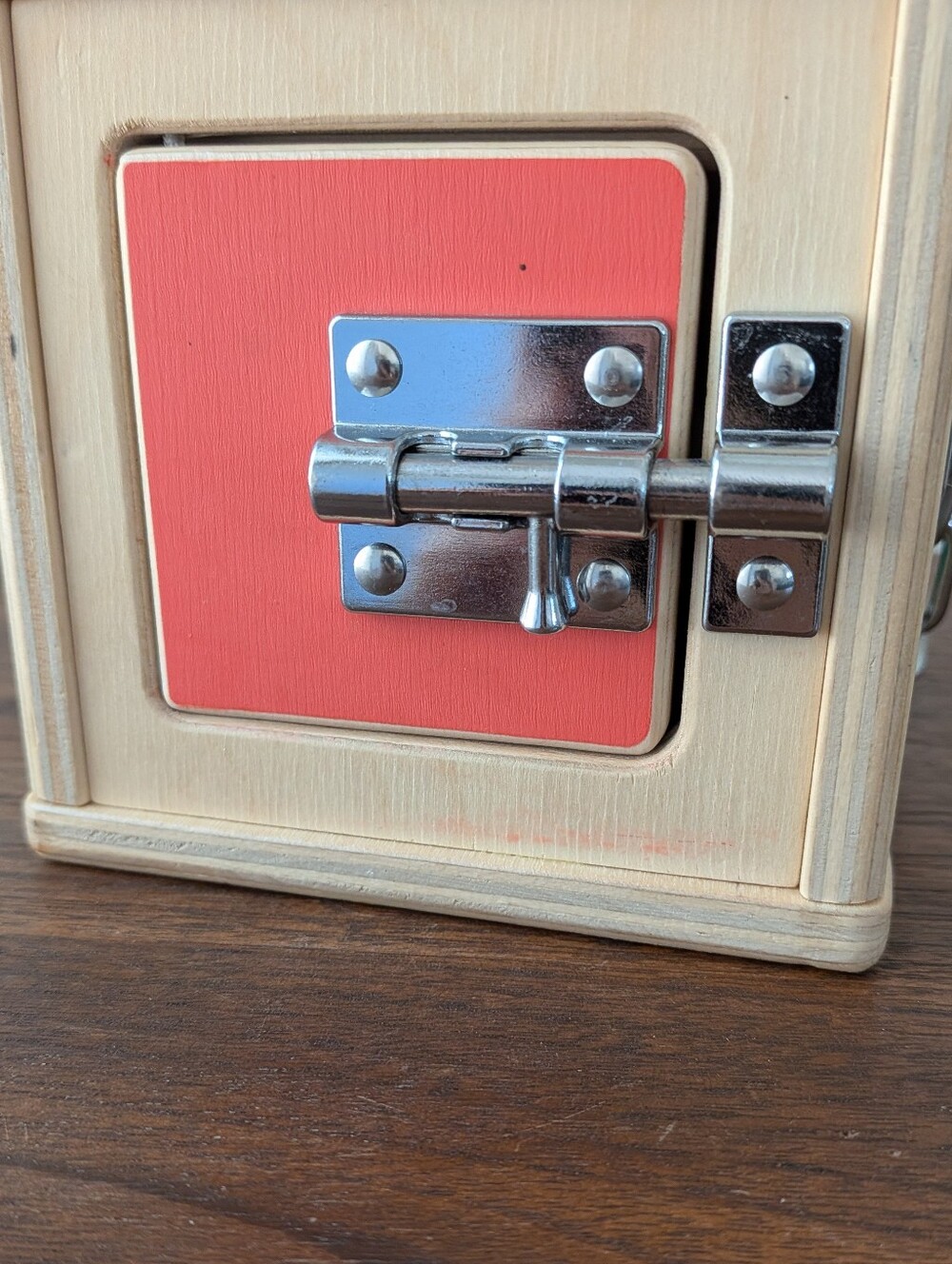 Lovevery The Lockbox Wooden Montessori Toy Latches The Realist Play Kit - Picture 9 of 9